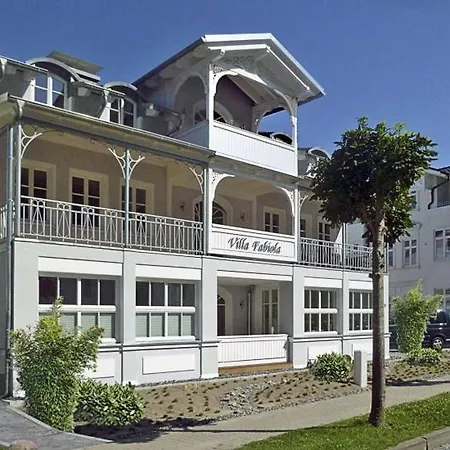 Fabiola In Strandnaehe 빈츠